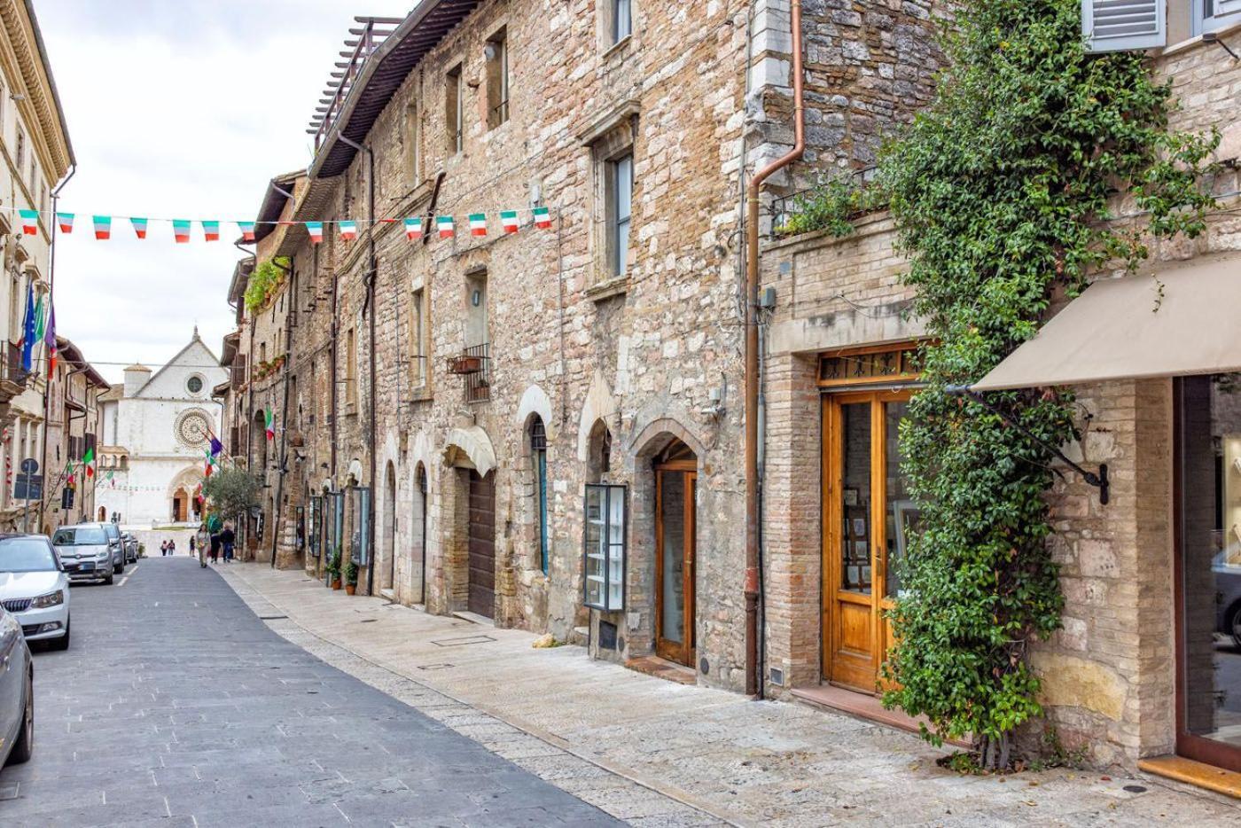 La Loggia Di Portica Residenza Storica Nel Centro Di Assisi Apartment Exterior foto